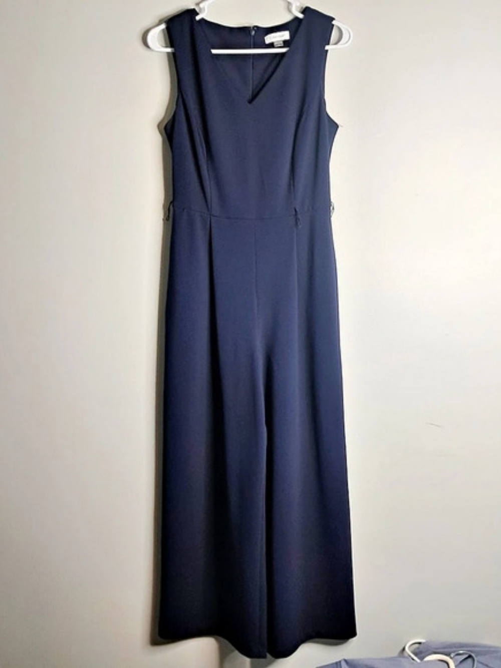 Calvin Klein Sleeveless V-Neck Wide-Leg Jumpsuit Blue Size 4